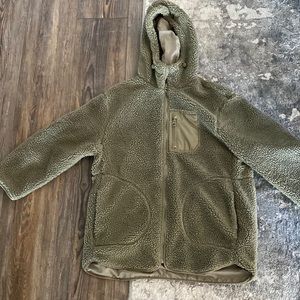 NEVER BEEN WORN H&M Army Green Sherpa Zip Up Jacket
